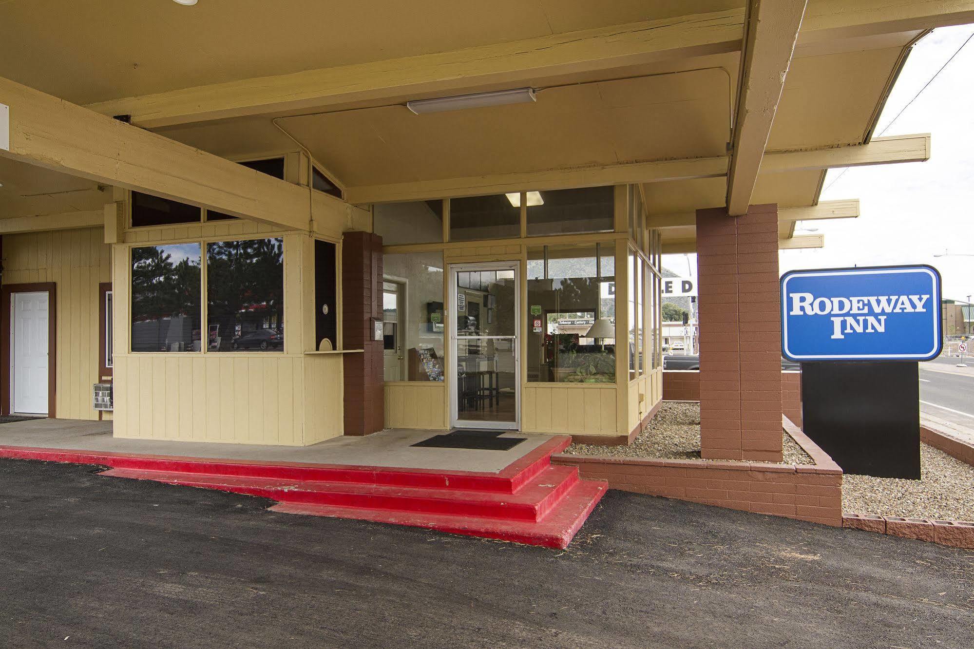 Rodeway Inn Flagstaff East Route 66 Экстерьер фото